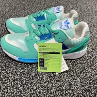 کتونی زیبا سایز 44 آدیداس|کیف، کفش، کمربند|قم, تولید دارو و یخچال|دیوار