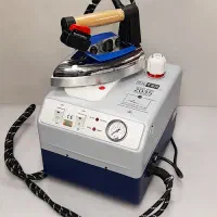 خیاط ، چرخکار ، اتو کار ماهر خانم