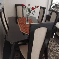 میز ناهار خوری 6 نفره. دو طبقه