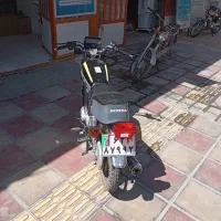 موتور سیکلت باسل