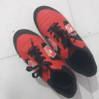 کفش چمن مصنوعی