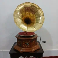 گرامافون کوکی قدیمی گرام سالم و تکمیل