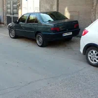 پژو 405 مدل 81