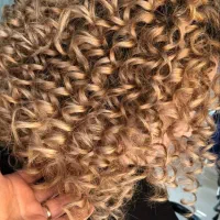 فر حرفه‌ای ، کراتین و رنگ مو با تخفیف ویژه|خدمات آرایشگری و زیبایی|بندرعباس, |دیوار