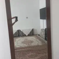 آینه قدی نو همش ی ماهه خریدم