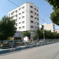 اجاره یک واحد اداری تجاری بر روی خیابان اصلی