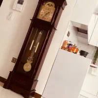 ساعت ایستاده چوبی