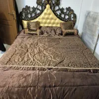 تخت دونفره با تشک  و  رو تختی