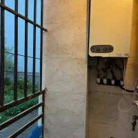 تک واحدی/گاز/شهرک کامرانیه/پارکینگ اختصاصی/سند دار|فروش آپارتمان|رشت, کوی غلام نیا|دیوار