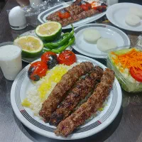 چلوکبابی علیزاده کباب زغالی|خدمات پذیرایی، مراسم|همدان, |دیوار