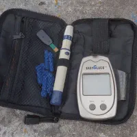 دستگاه تست قند خون کاملا سالم|آرایشی، بهداشتی، درمانی|کوچصفهان, |دیوار