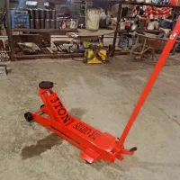 گروه صنعتی شاهین جک|ابزارآلات|سبزوار, شهرک صنعتی فرودگاه|دیوار