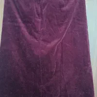 کت و دامن جنس مخمل سایز ۳۸تا ۴۰ در حد نو|لباس|شاهین‌شهر, عطار|دیوار