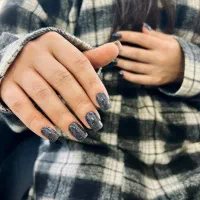 کاشت ناخن|خدمات آرایشگری و زیبایی|قم, زاویه|دیوار