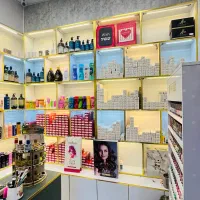 قفسه و میز پیشخوان و کابینت ۳متری و استند لاک|کتابخانه، شلف، قفسههای دیواری|رشت, چله خانه|دیوار