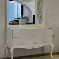 آینه و‌کنسول و میز آرایشی