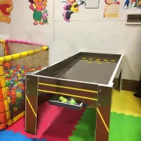 میز شیبدار اسکوربال