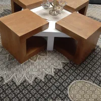 میز جلو مبلی سفید و عسلی در حد نو