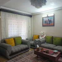 مبلمان ۶نفره همراه سه عسلی چوبی