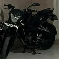 این موتور ns200 شب جمعه به سرقت رفته