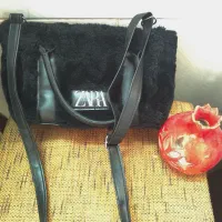 تعدادی کیف و کفش و بوت مرغوب