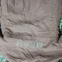 پالتوکلاهدار|لباس|مرودشت, سهل‌آباد|دیوار