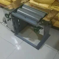 خمیر پهن کن پهلوانی