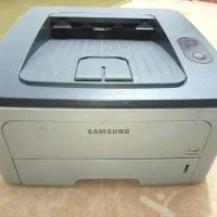 پرینتر برند سامسونگ لیزری در حد نو دو رو زن