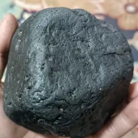 دوتا سنگ مشکوک به شهاب