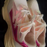 کفش کتونی نو