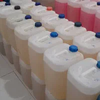 پخش تولید انواع مواد شوینده خودروواسپرهایی خودرو