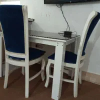 میز غذاخوری