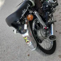 موتور سیکلت رایکا