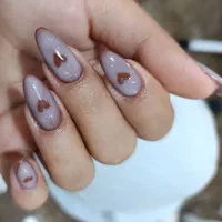 کاشت ناخن با بهترین متریال