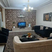 نصاب کاغذ دیواری وکف پوش