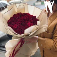 رز شاخه ای ۴۵.۵۰برای ولنتاین