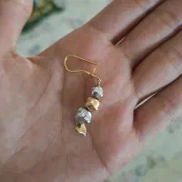 گوشواره ۴گرم و ۱۶۰ سوت