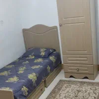 یک سرویس تخت وکمد نوجوان|تخت و سرویس خواب|تاکستان, |دیوار