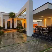 ۲۵۰ متر زمین ۱۴۵متر مساحت ساخت مجموعه ۶ واحدی