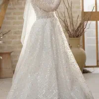 لباس عروس درحدنو ۳،۰۰۰،۰۰۰