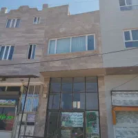 مغازه دور میدان ثمین