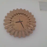 ساعت دیواری