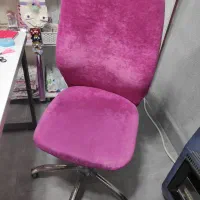 صندلی چرخدار مخمل صورتی