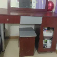 تخت و دراور