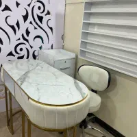 اجاره میز ناخن