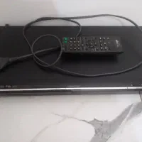 دستگاه، پخش کننده دی وی دیDVD همراه با کنترل