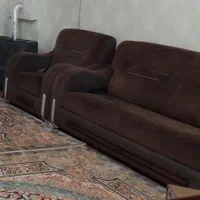 مبل ۷نفره و عسلی های بزرگ و کوچک تخته نرد دار|مبلمان خانگی و میز عسلی|دهگلان, |دیوار