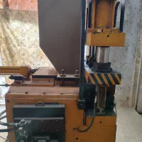 پرس هیدرولیک ایتالیایی آجر نما و آجر پازلی و...|ماشین‌آلات صنعتی|مشهد, رده|دیوار