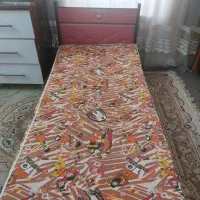 تخت فلزی نوجوان