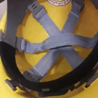 کلاه ایمنی|لباس|اهواز, سپیدار|دیوار